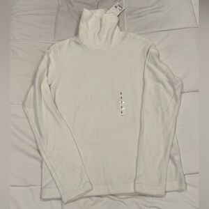 Uniqlo Off White HEATTECH Turtleneck